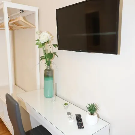 Bed and Breakfast Unique Luxury And Ρώμη