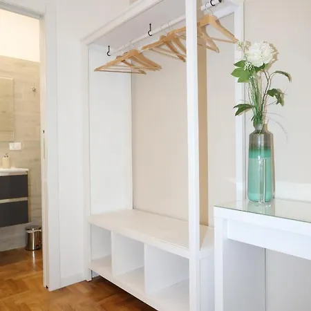 Bed and Breakfast Unique Luxury And 4*