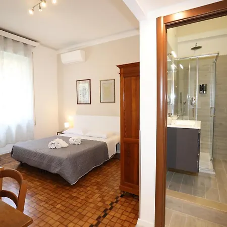 Unique Luxury And Ρώμη