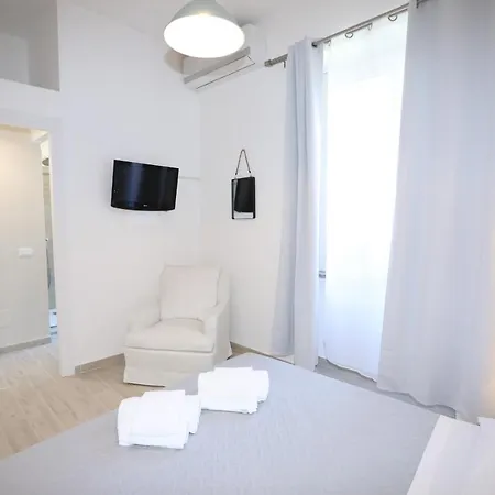 Unique Luxury And Bed & Breakfast Rom