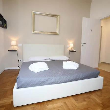 Unique Luxury And * Rom