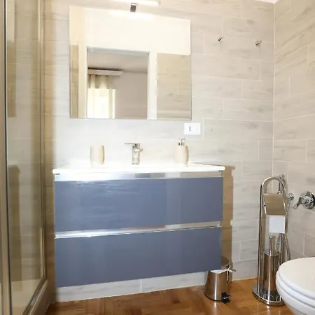 Bed & Breakfast Unique Luxury And Rom