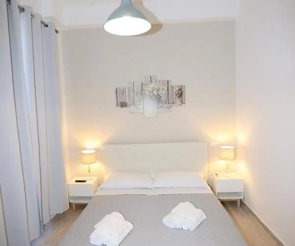 Unique Luxury And Frühstückspension Rom