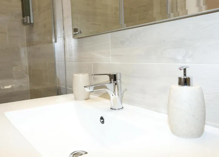 Unique Luxury And Rom